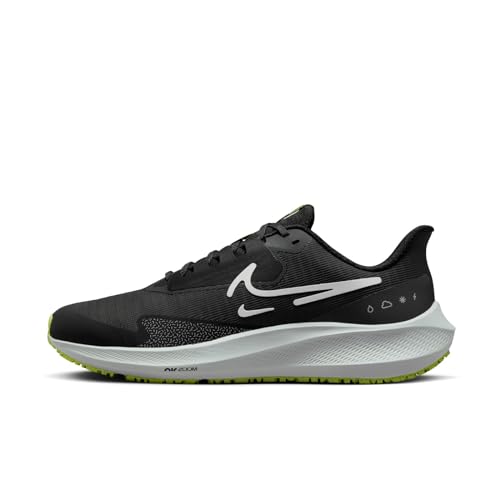 Nike Herren Air Zoom Pegasus 39 Shield Sneaker, Black/White-DK Smoke Grey-Volt, 44 EU