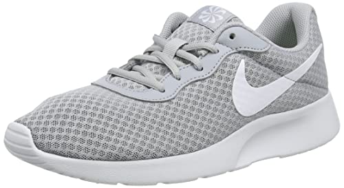 Nike Damen Tanjun Sneakers, Wolf Grey White-Barely Volt-Bl, 39 EU
