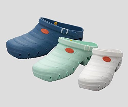 Oxypas Studium Autoclavable Medical Footwear for Healthcare Professionals, Theatre Shoes, Cleanroom, Aseptic Suites and Laboratories in White